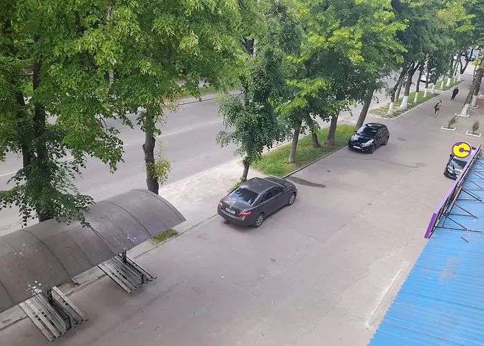 Квартира Біля Парку На Княгині Ольги 13