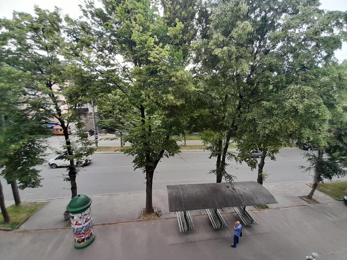 біля парку на княгині ольги 13 Apartment Rivne